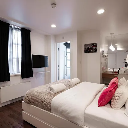 The Whitechapel Hotel Londen Buitenkant foto