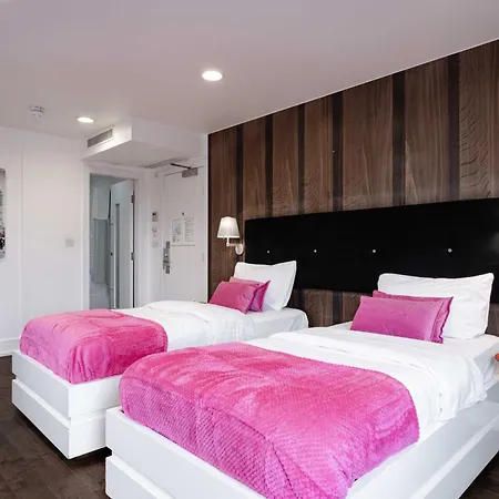 The Whitechapel Hotel Londen Buitenkant foto