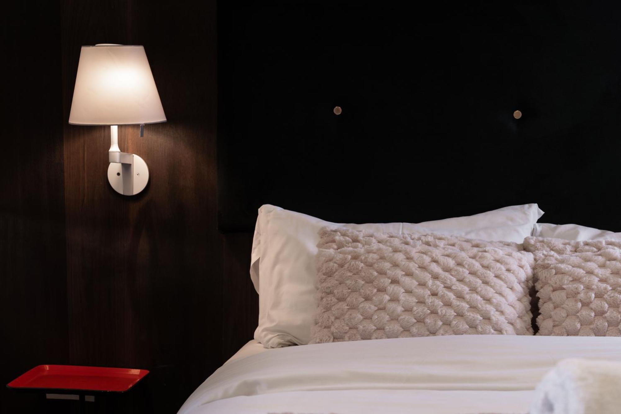 The Whitechapel Hotel Londen