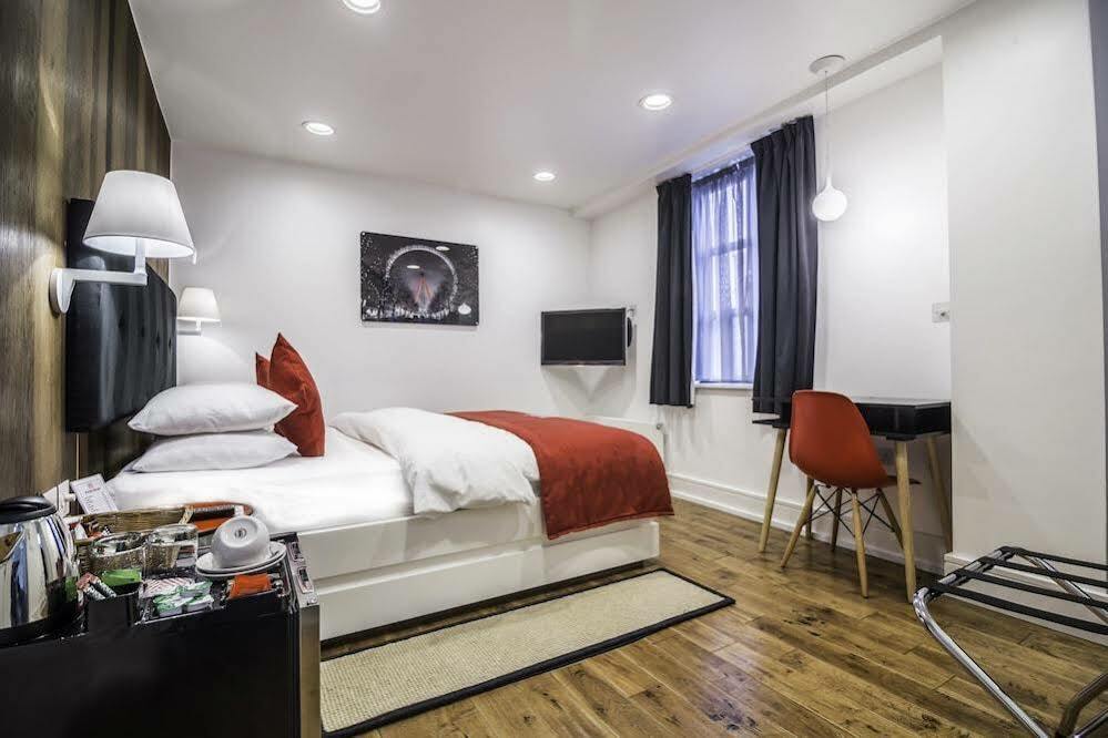 Hotel The Whitechapel 4*